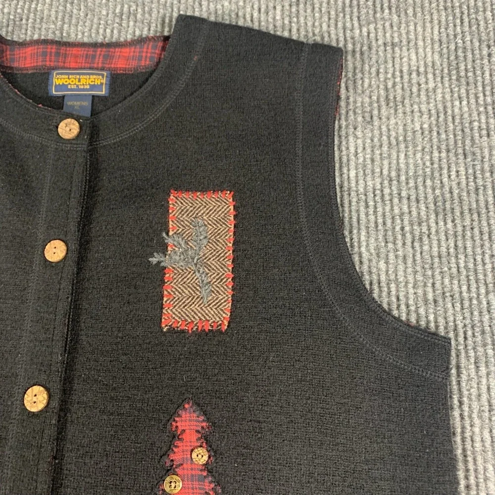VTG Woolrich Sweater Vest Womens XL Black Wool Vest Patches Cottage Core Grandma - Picture 4 of 12
